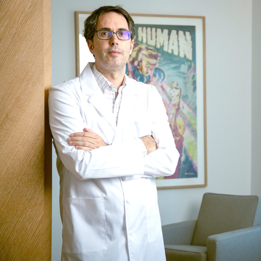 Dr. Jorge Solís